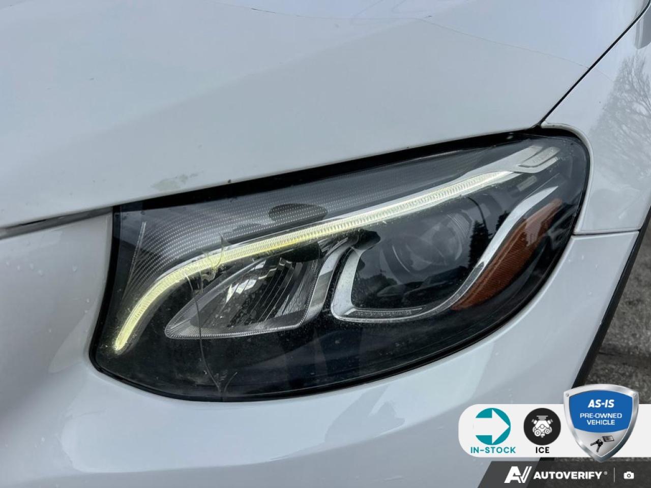 2019 Mercedes GLC 300 4MATIC | ACCIDENT FREE Photo