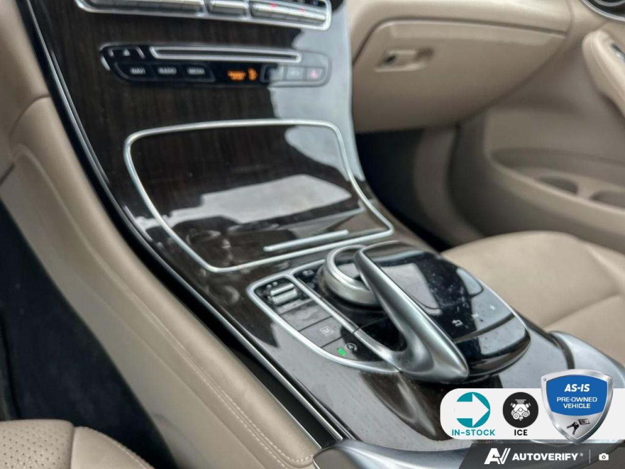 2019 Mercedes GLC 300 4MATIC | ACCIDENT FREE Photo