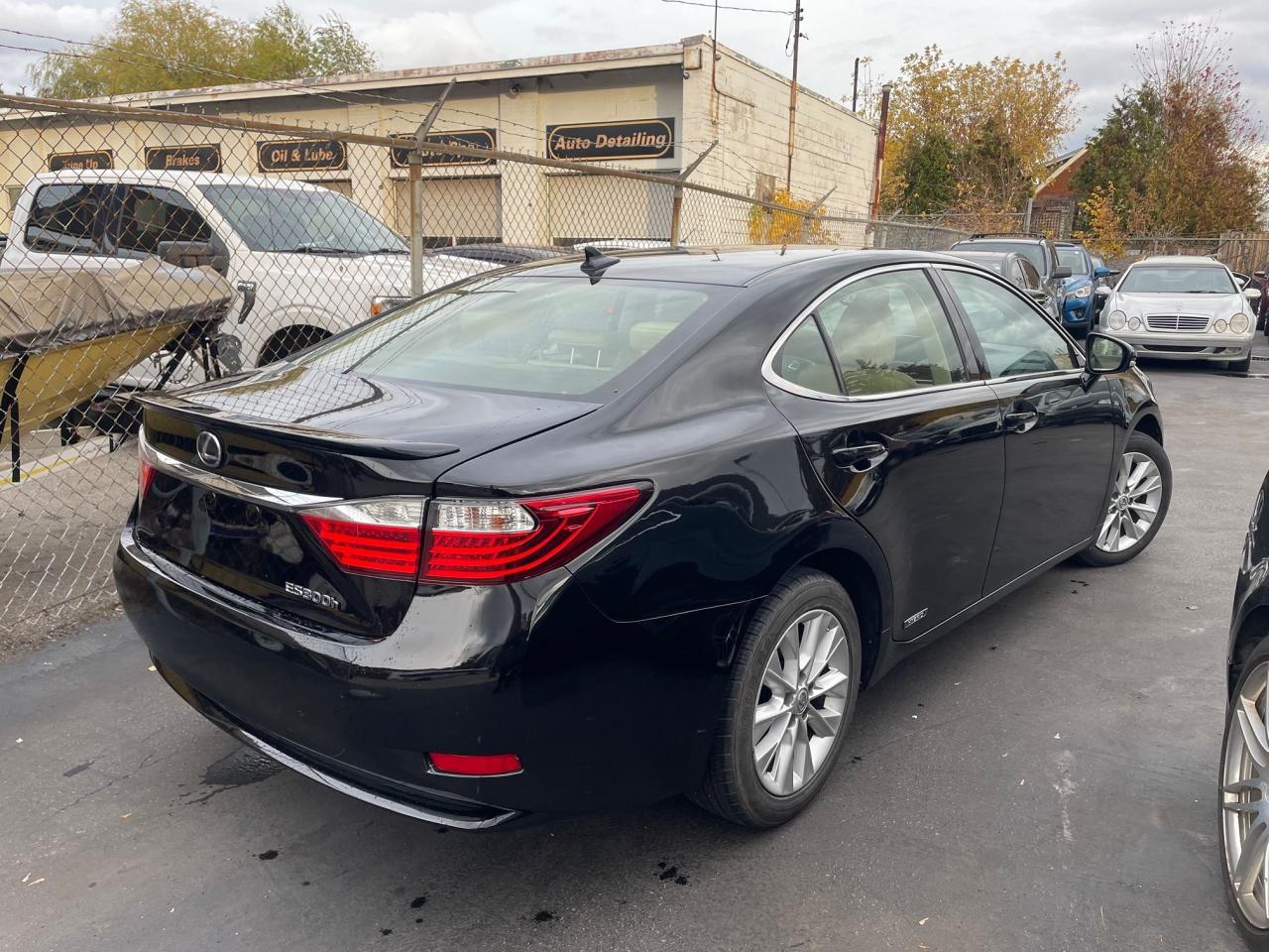 2013 Lexus ES 300 Hybrid *1 OWNER, HEATED SEAT & STEERING, SUNROOF* Photo4