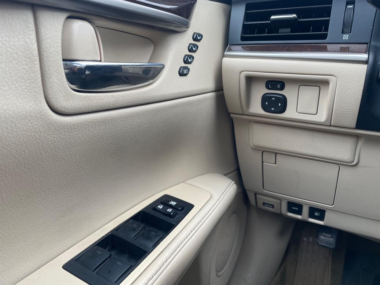 2013 Lexus ES 300 Hybrid *1 OWNER, HEATED SEAT & STEERING, SUNROOF* - Photo #12