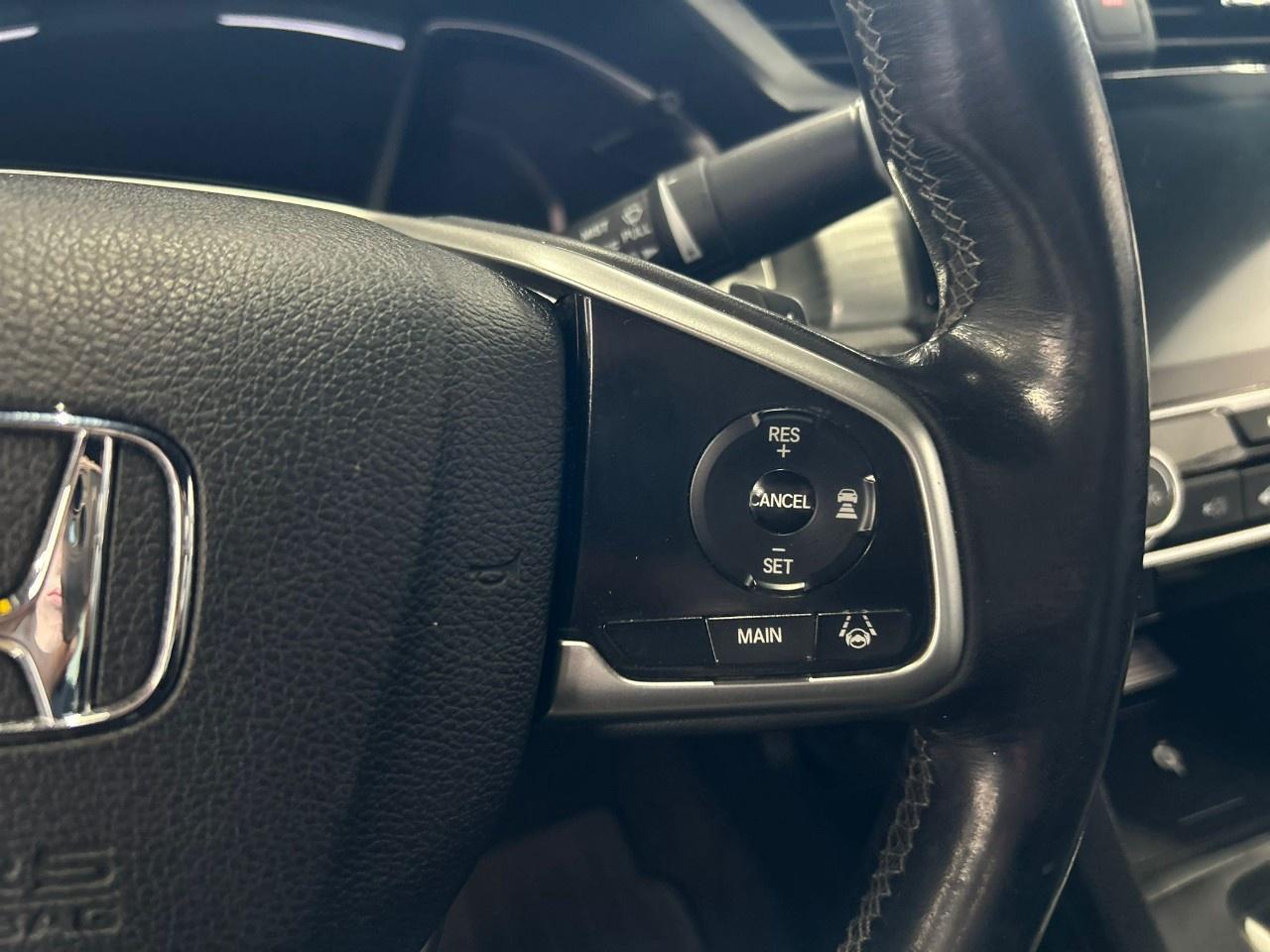 2017 Honda Civic CVT Photo