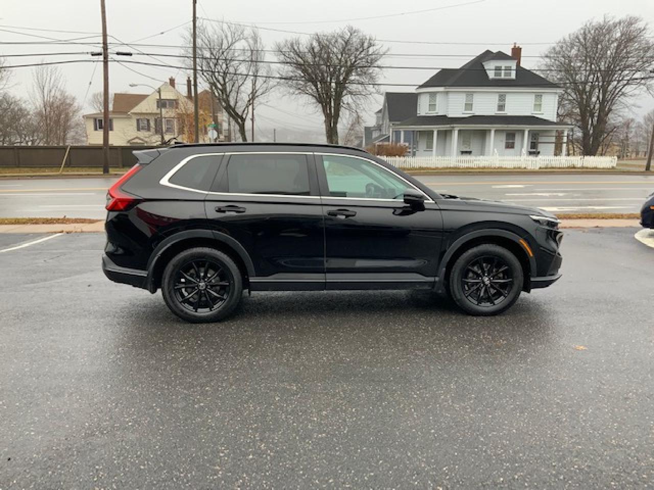 2023 Honda CR-V Sport Photo