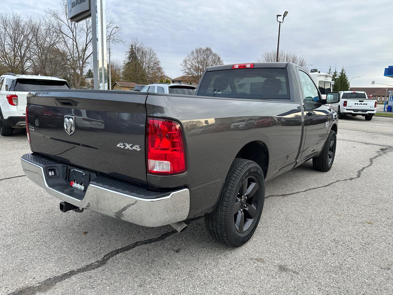2023 RAM 1500 Classic SLT Photo