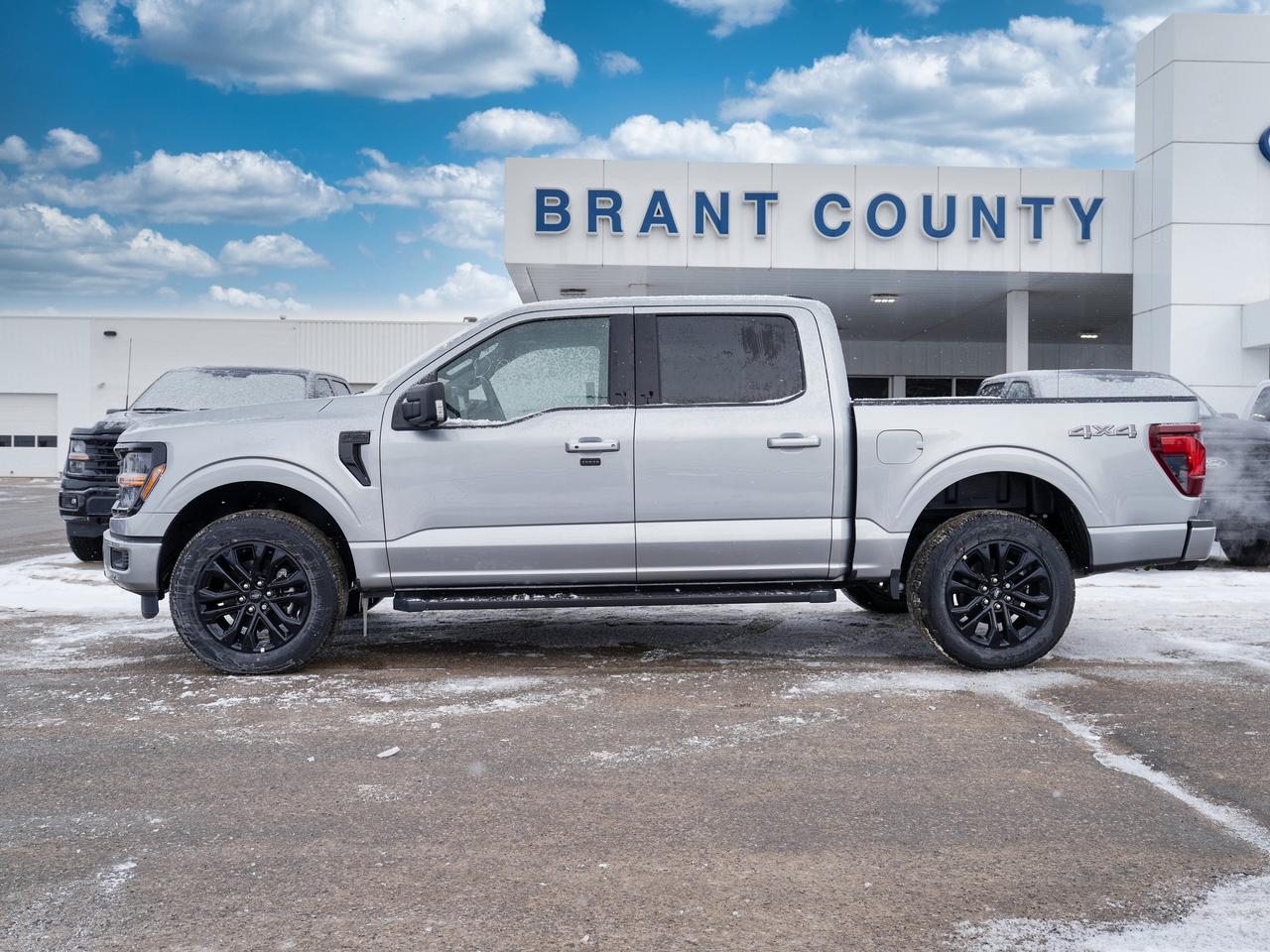 2025 Ford F-150 XLT/4X4/BLACK PKG/ WHAT A DEAL! Photo