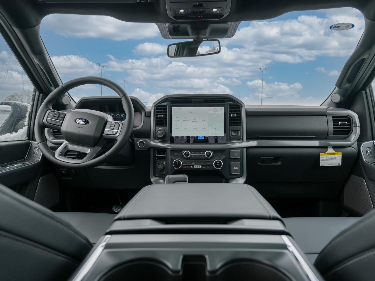 2025 Ford F-150 XLT/4X4/BLACK PKG/ WHAT A DEAL! Photo