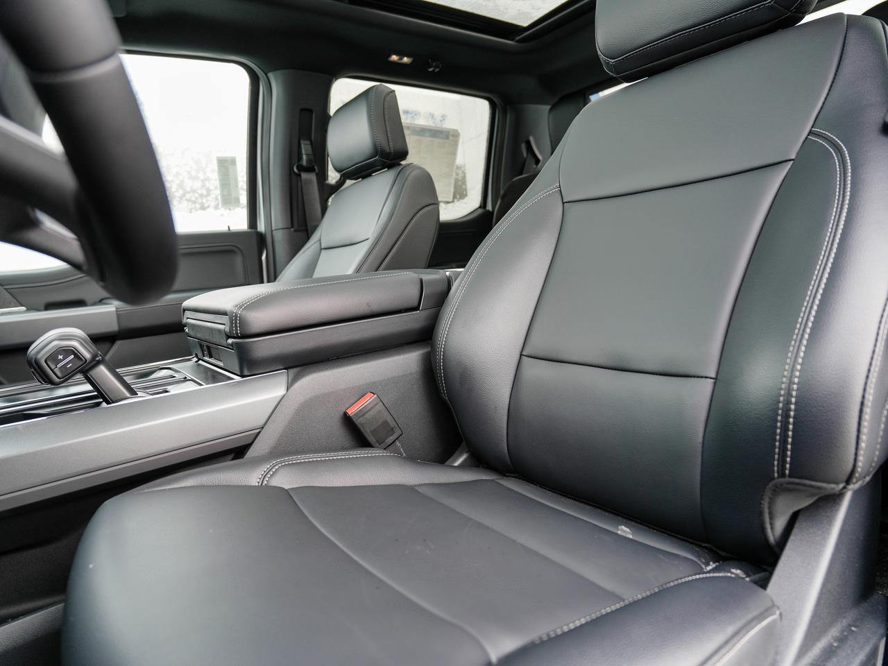 2025 Ford F-150 XLT/4X4/BLACK PKG/ WHAT A DEAL! Photo