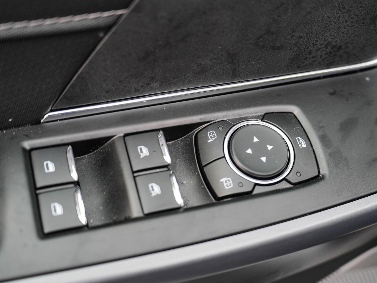 2025 Ford F-150 XLT/4X4/BLACK PKG/ WHAT A DEAL! Photo