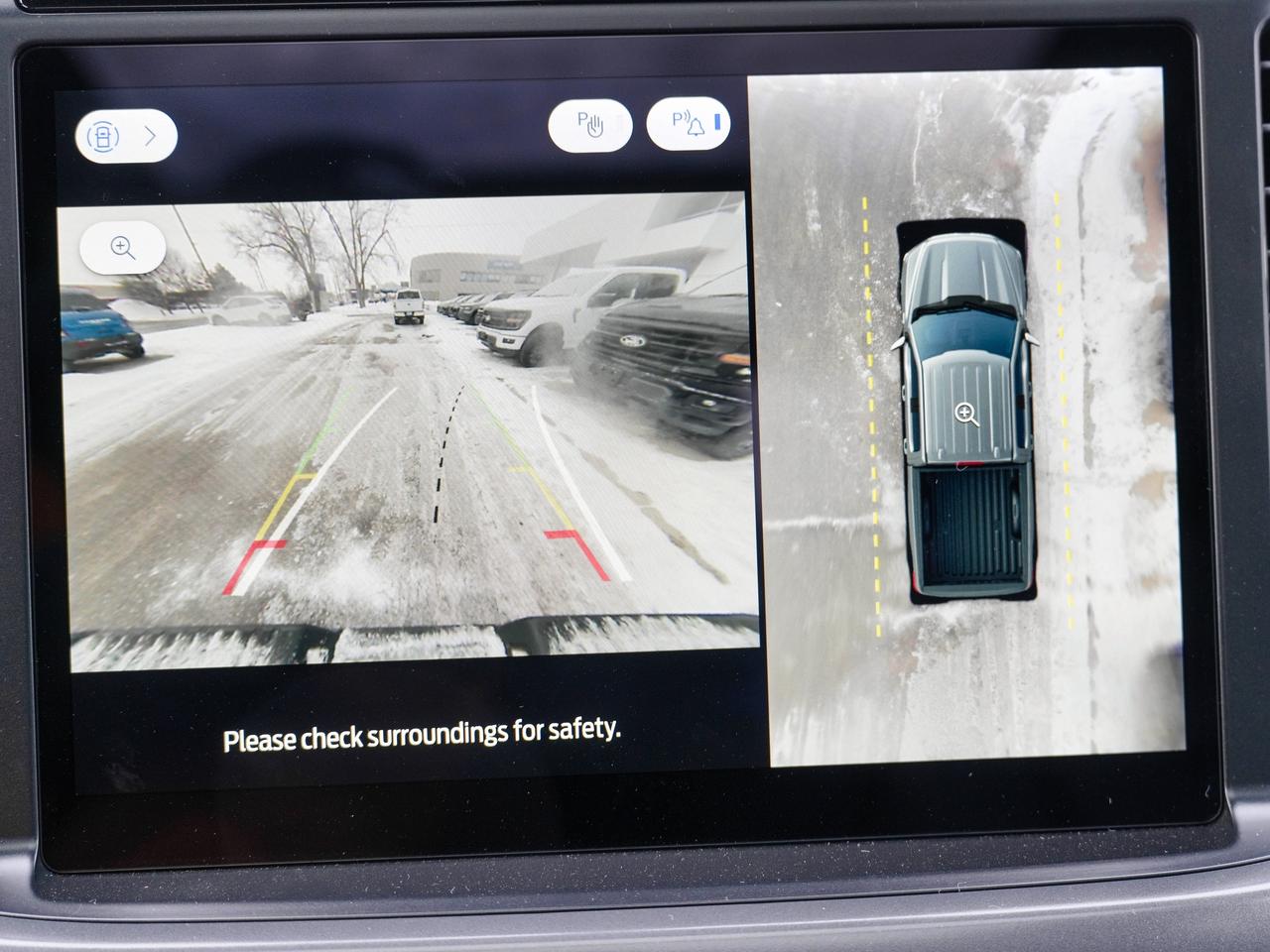 2025 Ford F-150 XLT/4X4/BLACK PKG/ WHAT A DEAL! Photo