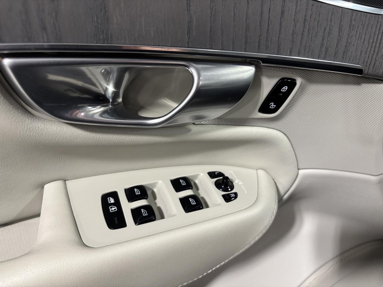 2024 Volvo XC90 B6 Plus Bright Theme|AWD|7PASSENGER|NAV|WOOD|+++ - Photo #20