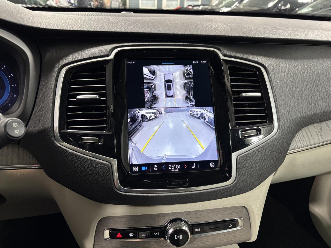 2024 Volvo XC90 B6 Plus Bright Theme|AWD|7PASSENGER|NAV|WOOD|+++ - Photo #28