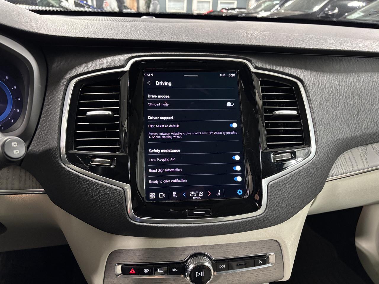 2024 Volvo XC90 B6 Plus Bright Theme|AWD|7PASSENGER|NAV|WOOD|+++ - Photo #31