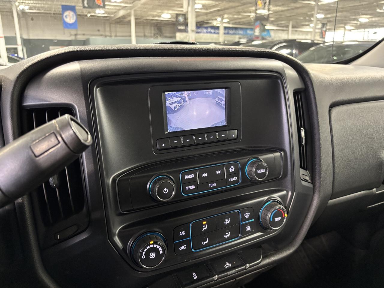 2017 GMC Sierra 1500 V8|4WD|CREWCAB|6SEATER|PENDALINER|BACKUPCAMERA|+++ - Photo #17