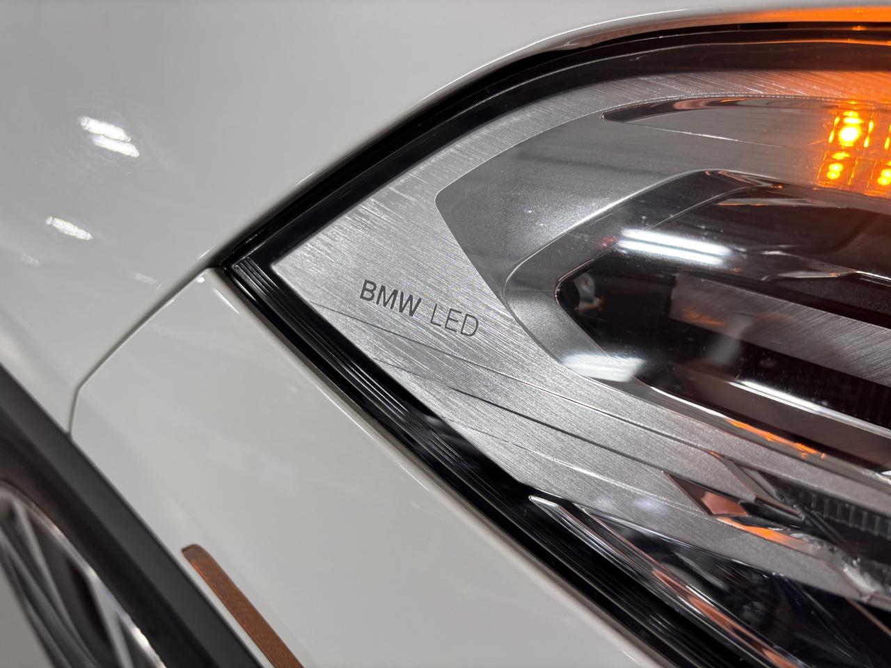 2020 BMW X2 xDrive28i|AWD|NAV|AMBIENT|LEATHER|PANOROOF|HEADSUP Photo2