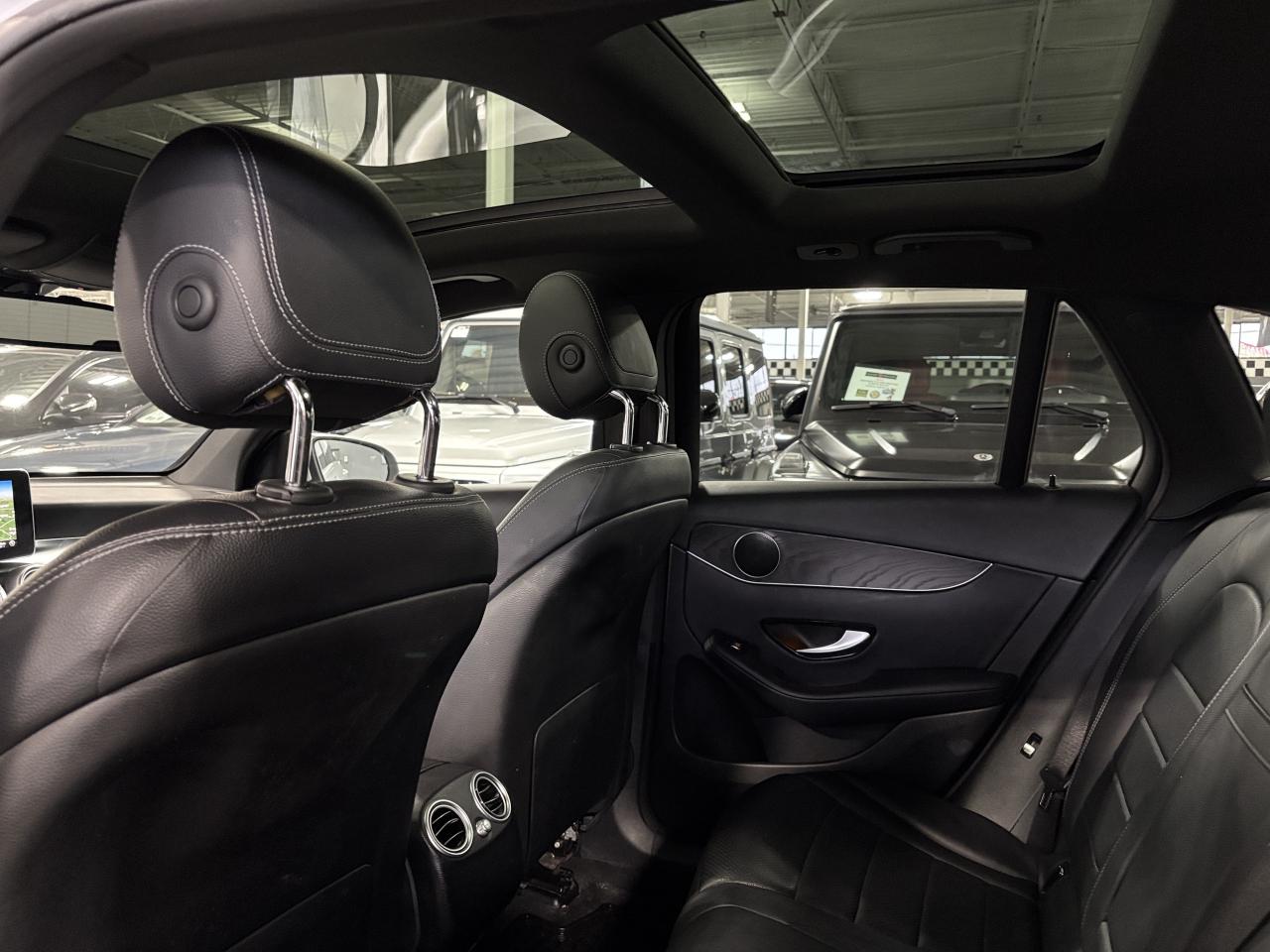 2018 Mercedes-Benz GLC GLC300|4MATIC|NAV|WOOD|LEATHER|LED|DUALROOF|+++ - Photo #9