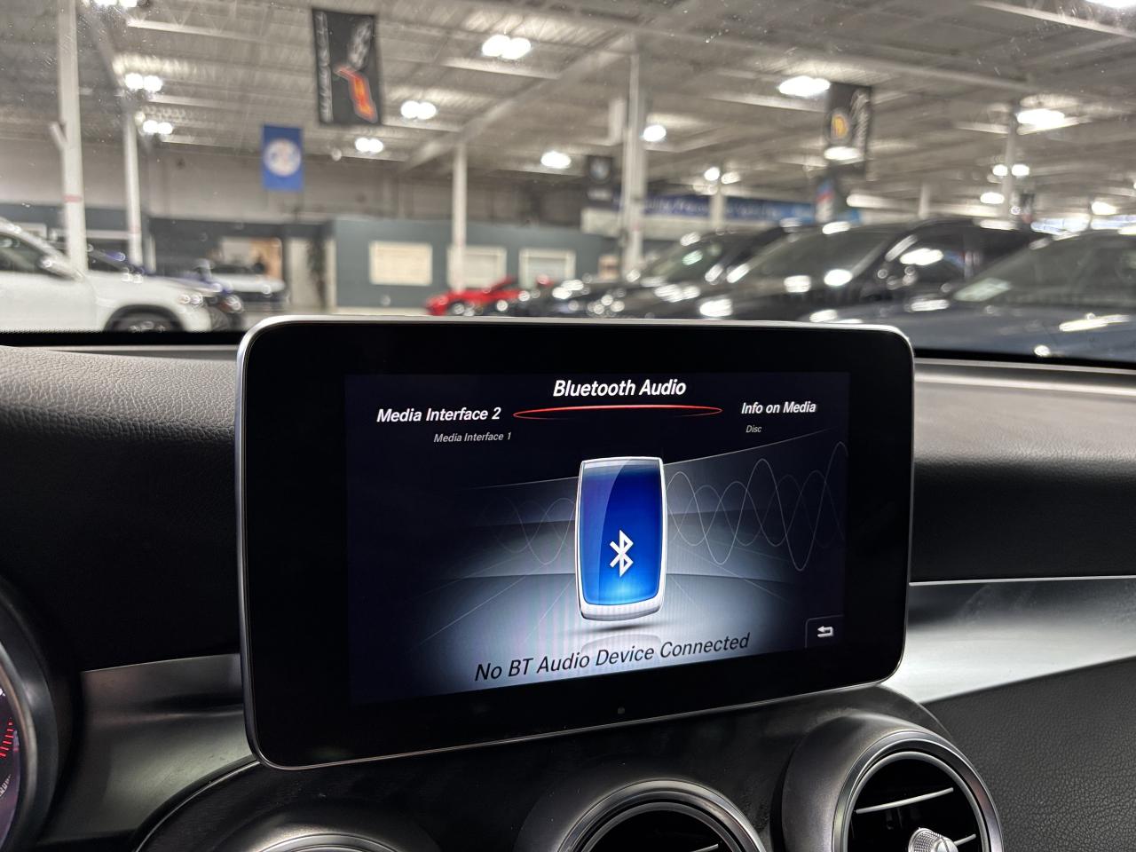 2018 Mercedes-Benz GLC GLC300|4MATIC|NAV|WOOD|LEATHER|LED|DUALROOF|+++ - Photo #20