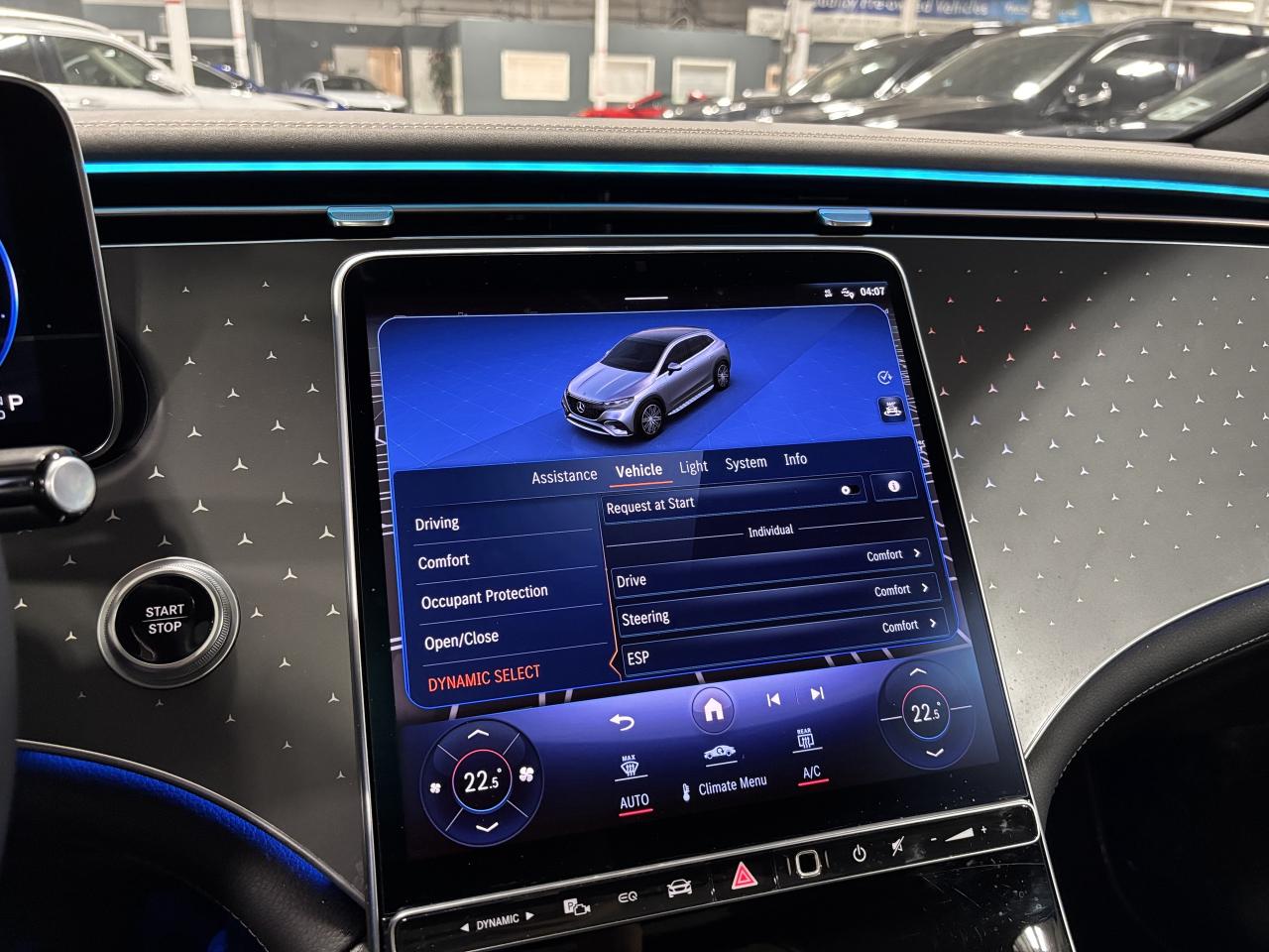 2023 Mercedes-Benz EQE EQE350|4MATIC|SUV|AMGNIGHTPKG|NAV|3DCAM|BURMESTER| - Photo #42