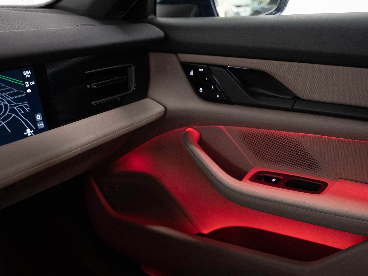 2021 Porsche Taycan 4S | PERFORMANCE PLUS | BOSE | 21 IN Photo