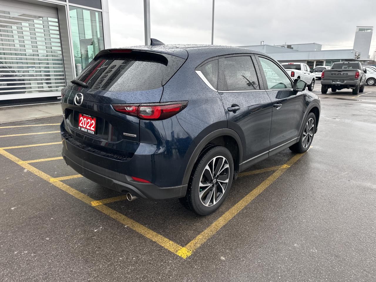 2022 Mazda CX-5 GS Photo4