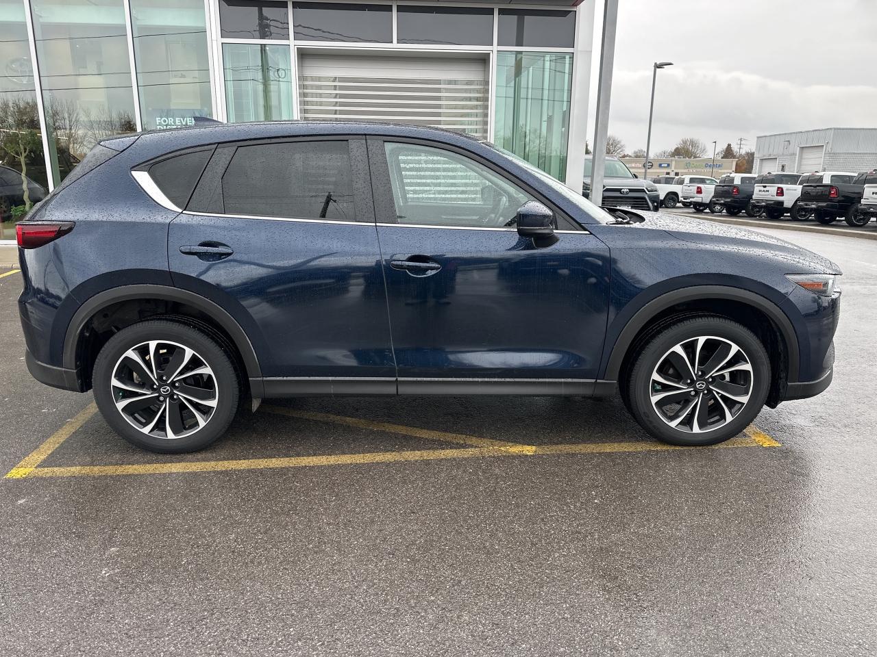 2022 Mazda CX-5 GS Photo