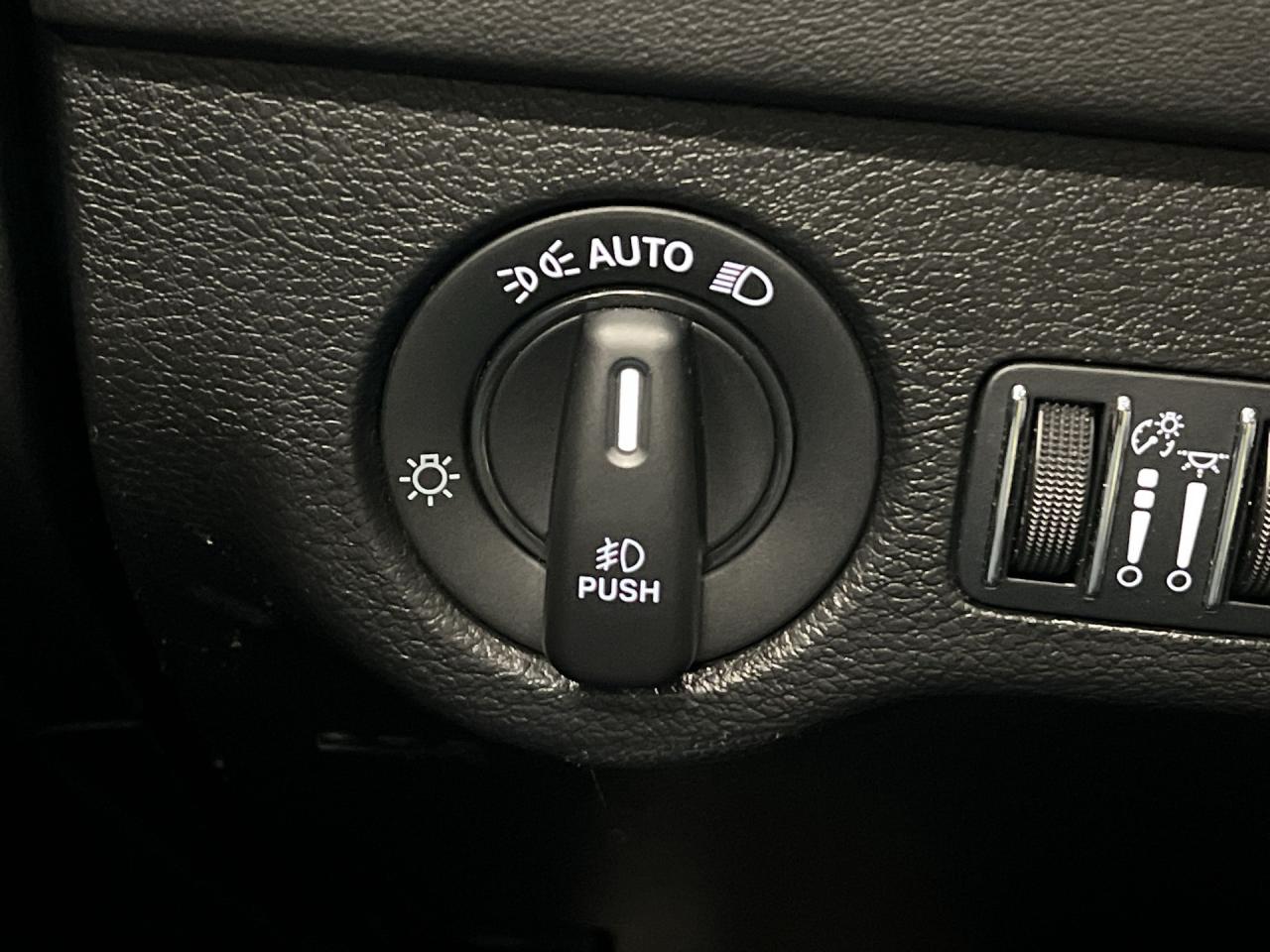 2023 Dodge Charger SXT PLUS AWD| 300HP | NAPPA LEATHER |SUNROOF | NAV Photo