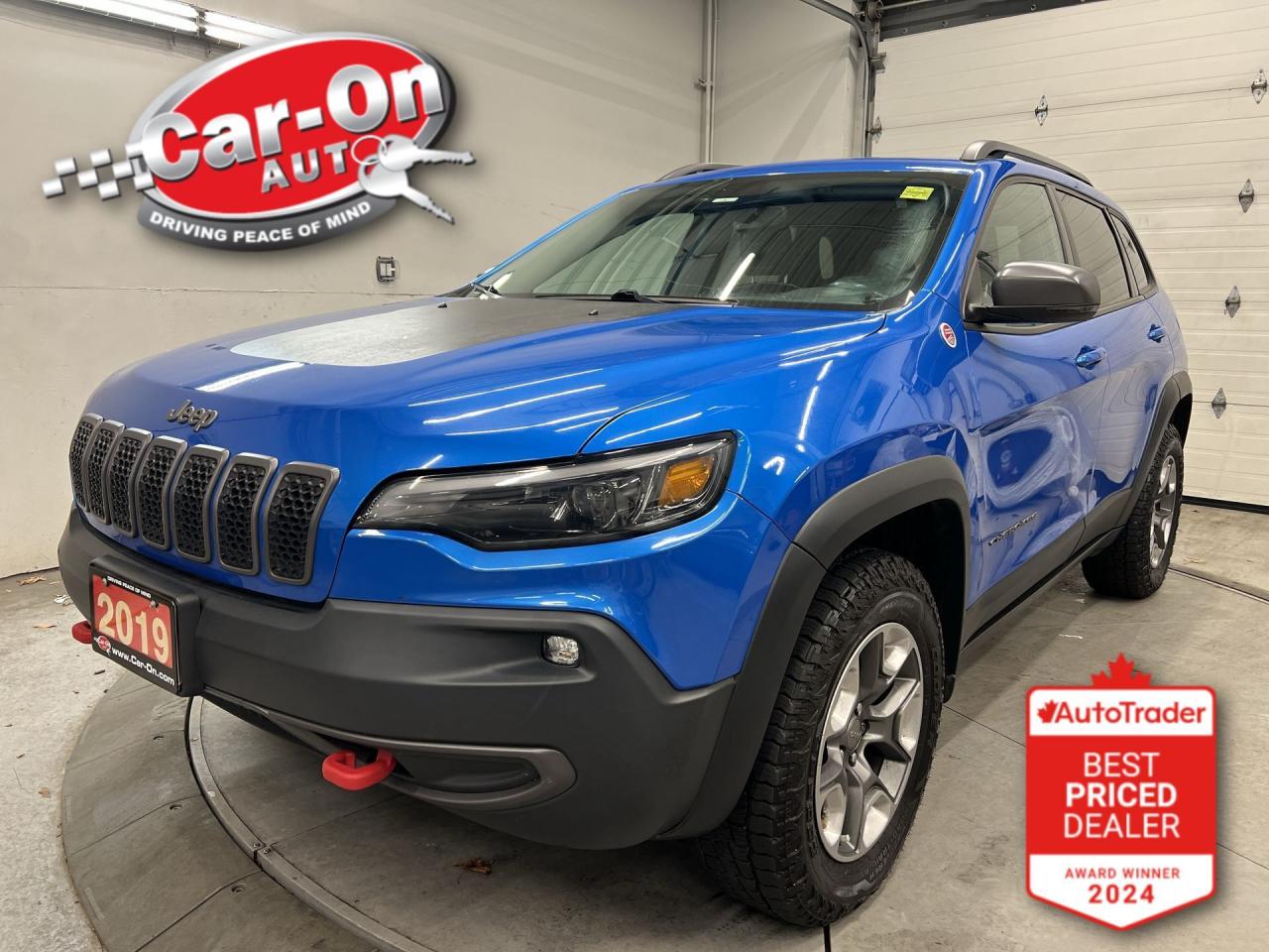 2019 Jeep Cherokee TRAILHAWK ELITE 4X4 | COOLED LEATHER | PANO ROOF Photo0