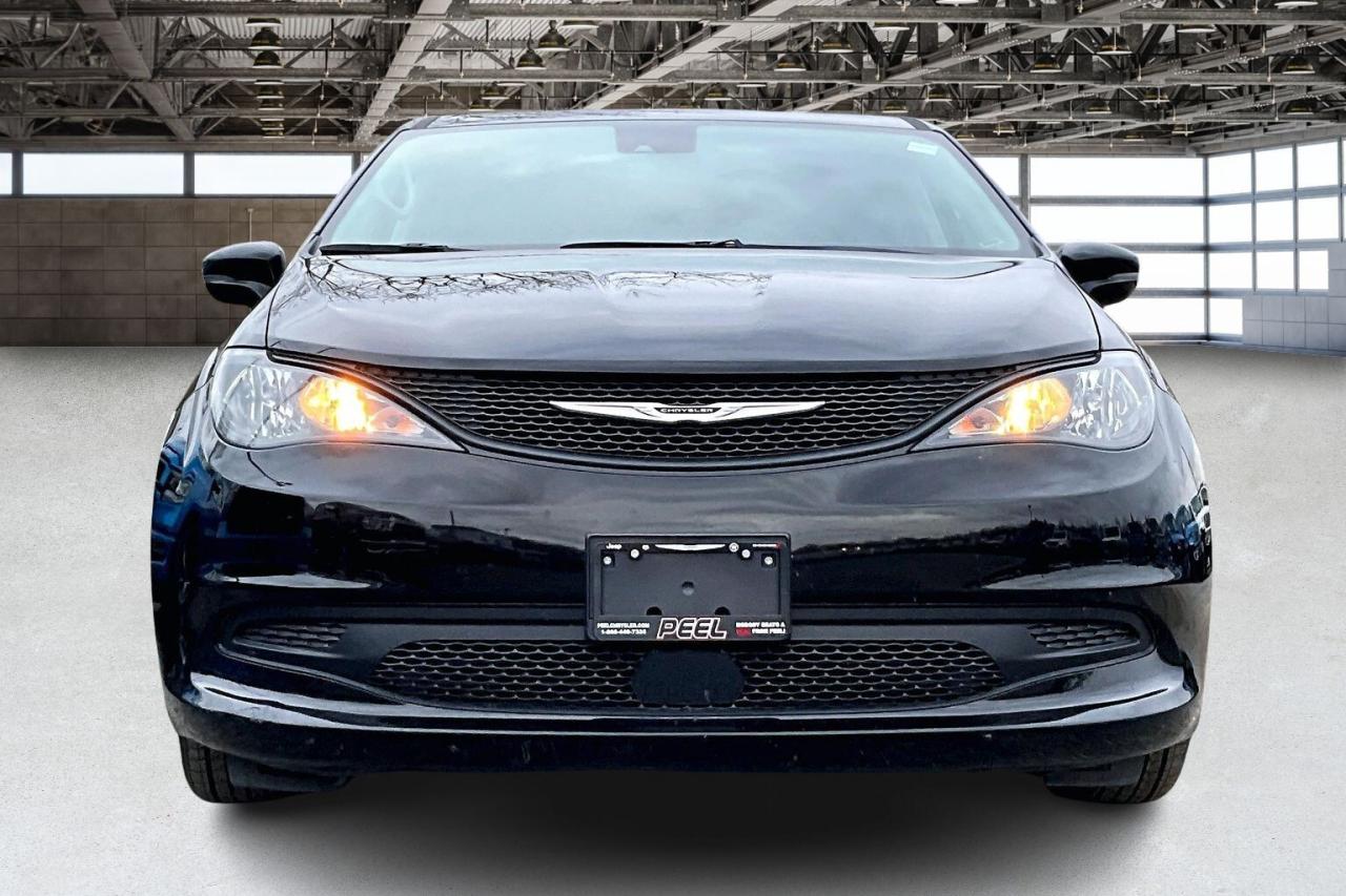 2024 Dodge Grand Caravan SXT | Stow n Go | Heated Seats | SafetyTec | FWD Photo