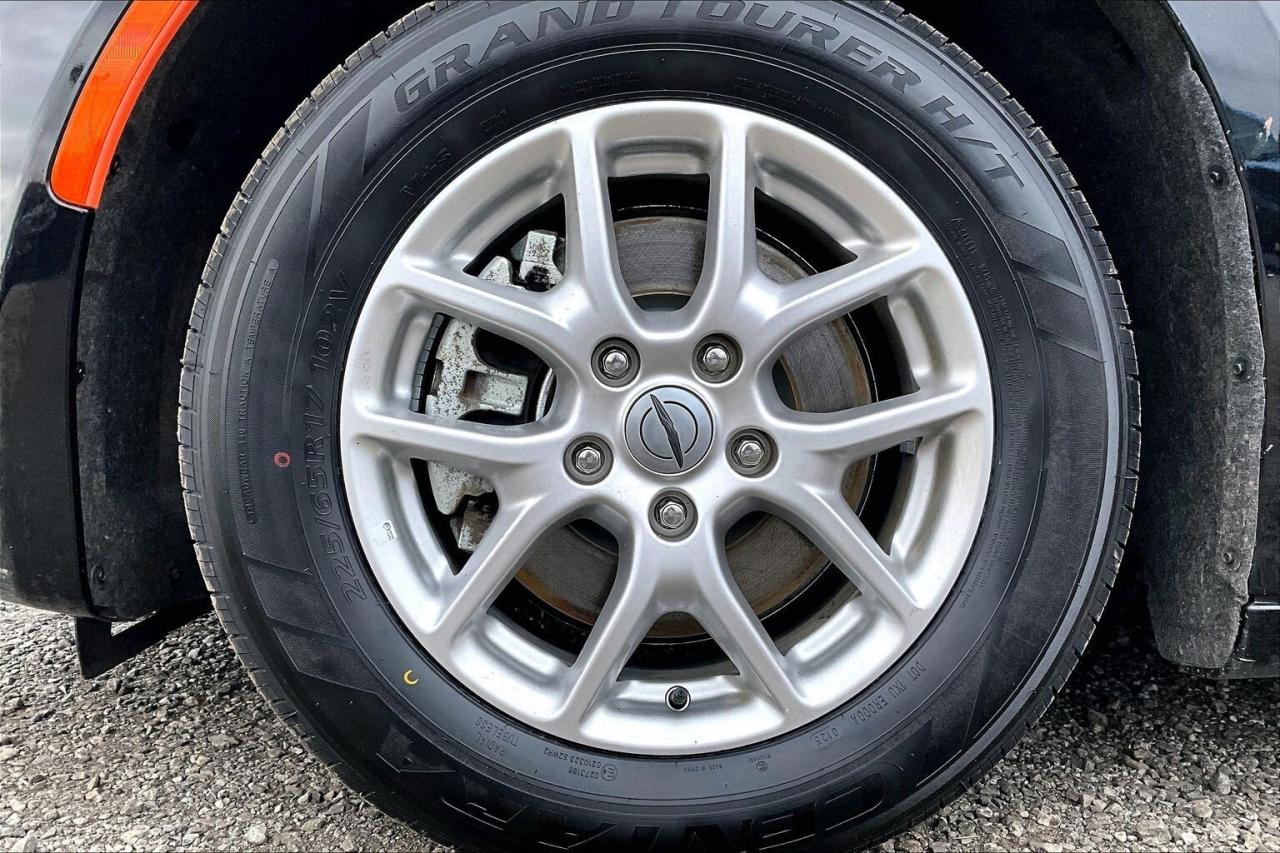 2024 Dodge Grand Caravan SXT | Stow n Go | Heated Seats | SafetyTec | FWD Photo