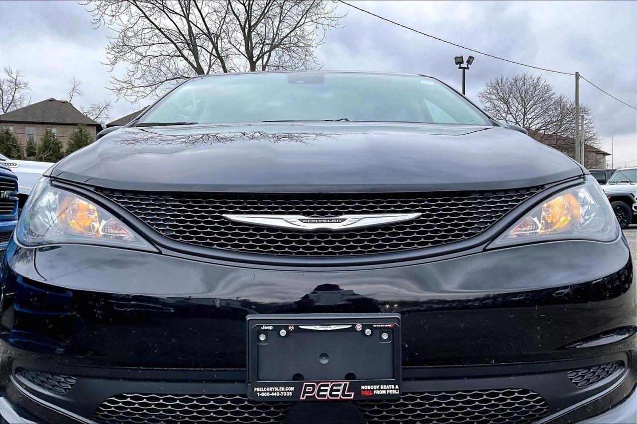 2024 Dodge Grand Caravan SXT | Stow n Go | Heated Seats | SafetyTec | FWD Photo