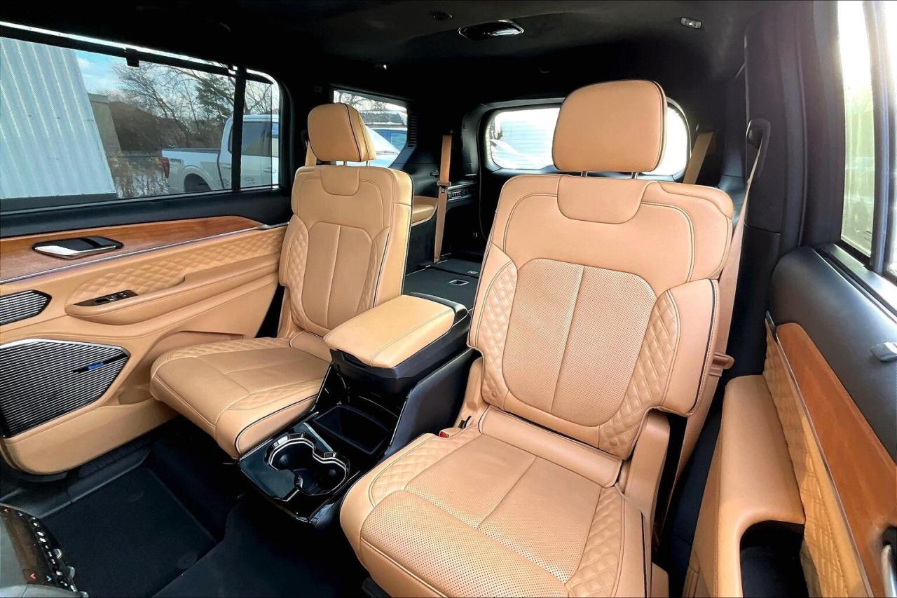 2024 Jeep Grand Cherokee L Summit Reserve High Altitude | LOADED | 4X4 Photo