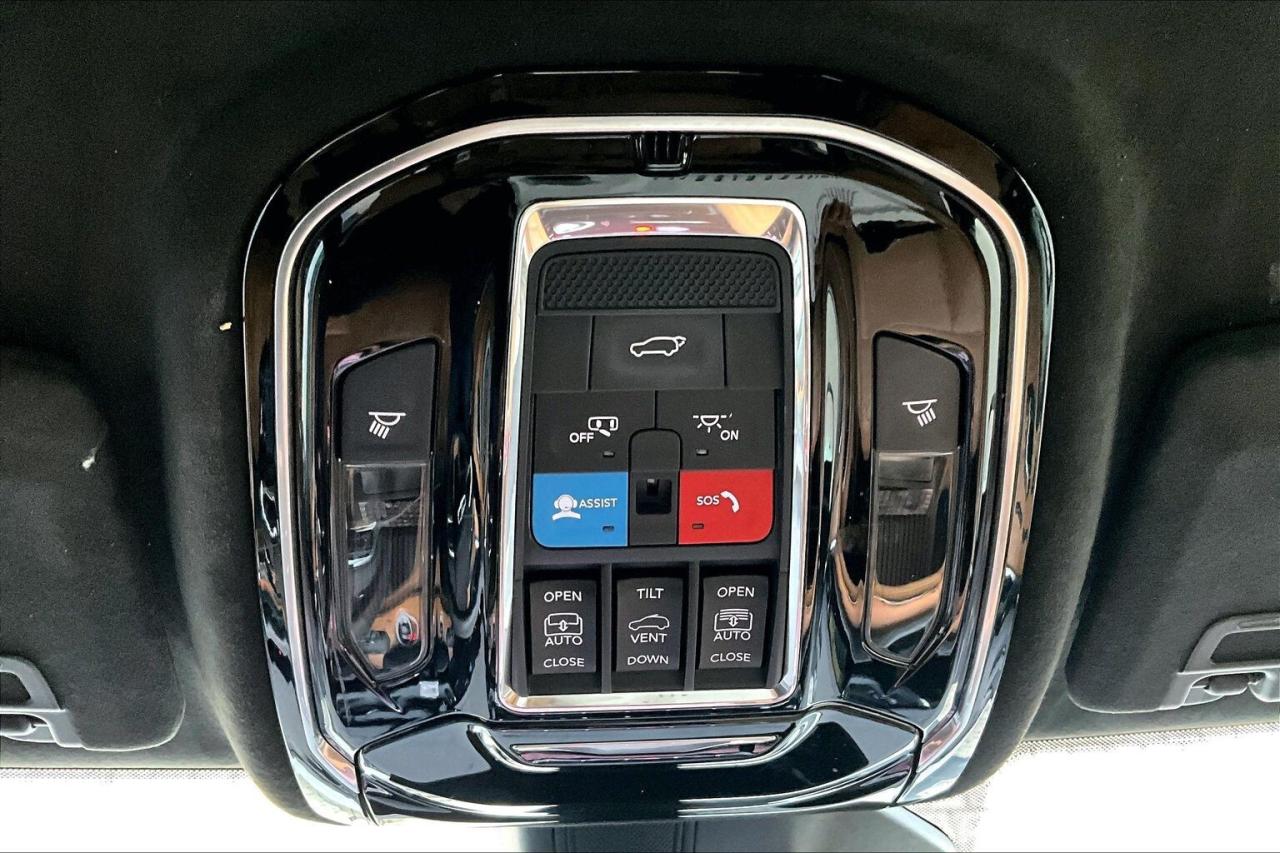 2024 Jeep Grand Cherokee L Summit Reserve High Altitude | LOADED | 4X4 Photo