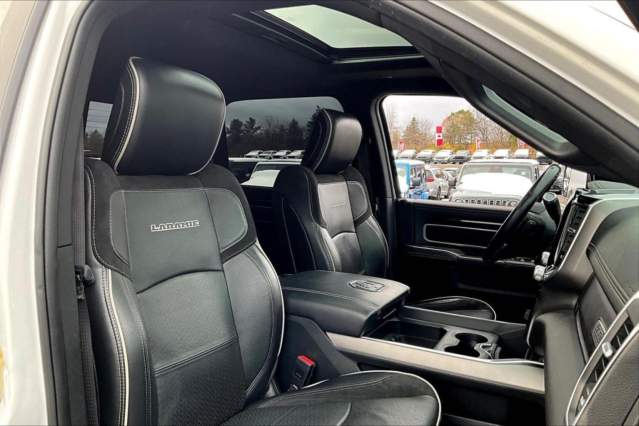 2021 RAM 2500 Laramie Night Crew 6.7L | Power Steps | 4X4 Photo