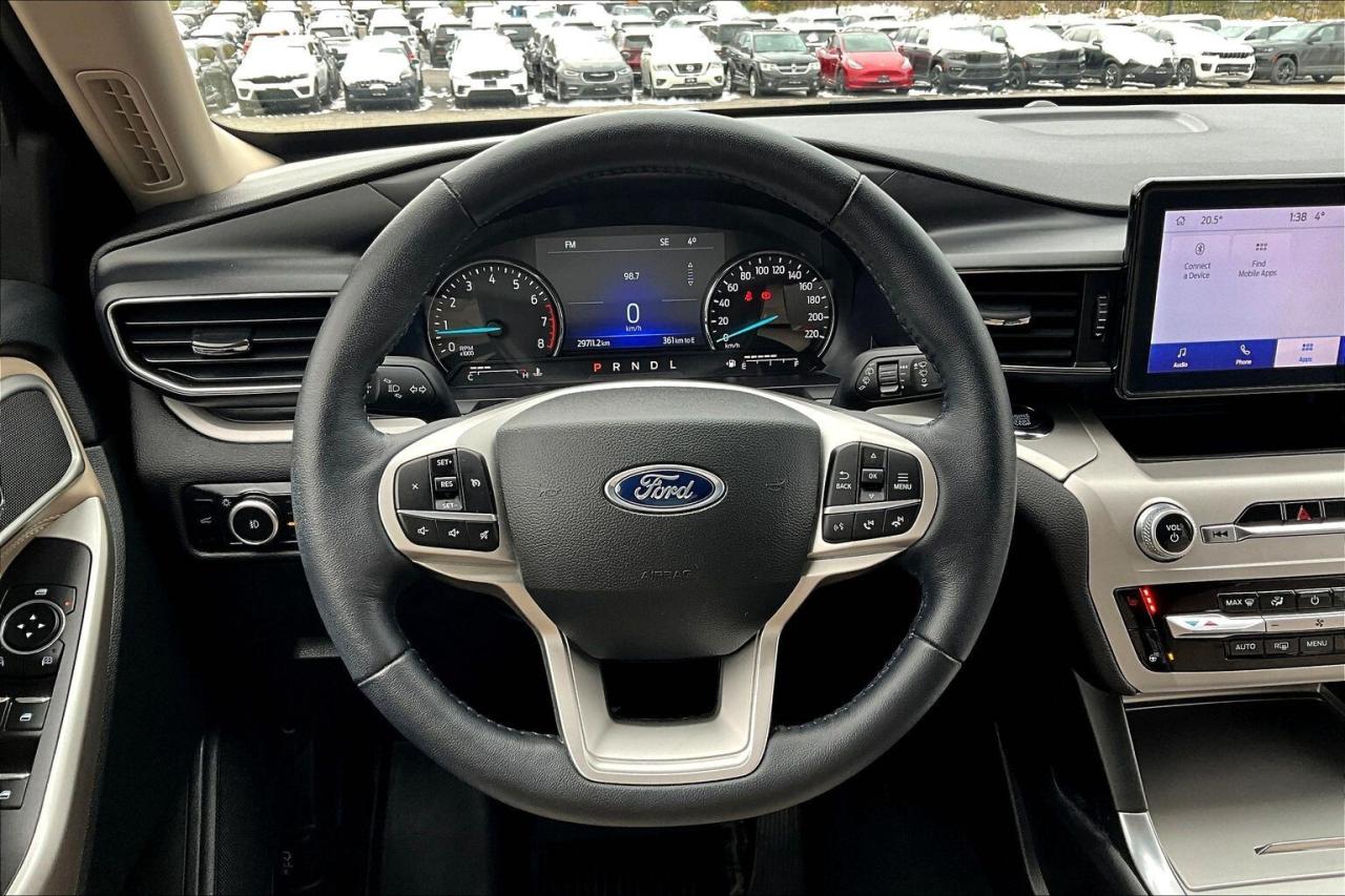 2023 Ford Explorer XLT | 6Seat | Heated Seats | SafetyTech | 4WD Photo