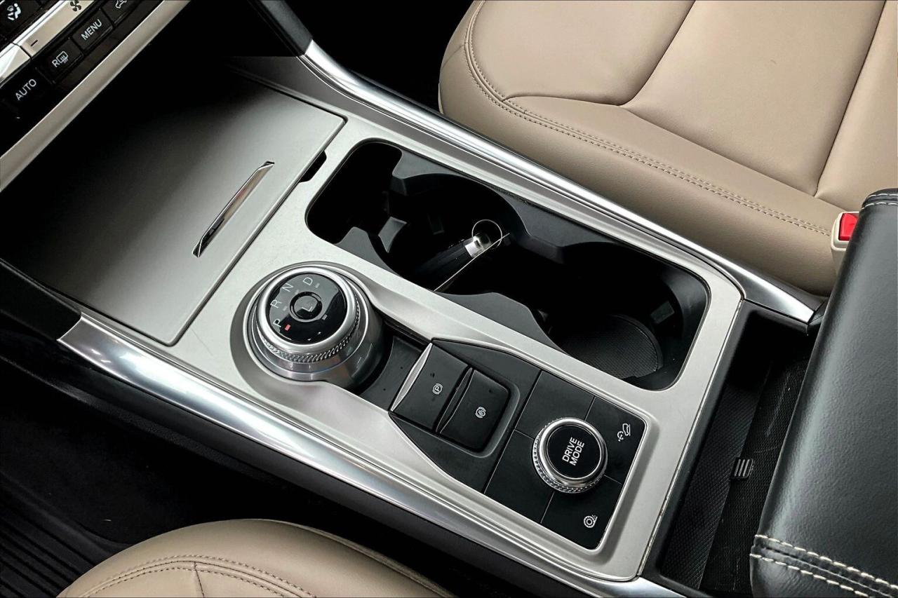 2023 Ford Explorer XLT | 6Seat | Heated Seats | SafetyTech | 4WD Photo