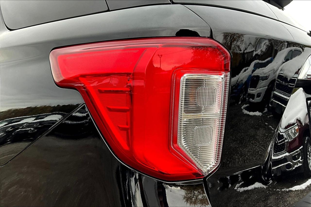 2023 Ford Explorer XLT | 6Seat | Heated Seats | SafetyTech | 4WD Photo