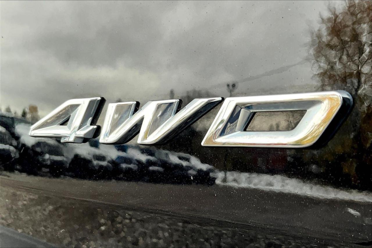 2023 Ford Explorer XLT | 6Seat | Heated Seats | SafetyTech | 4WD Photo