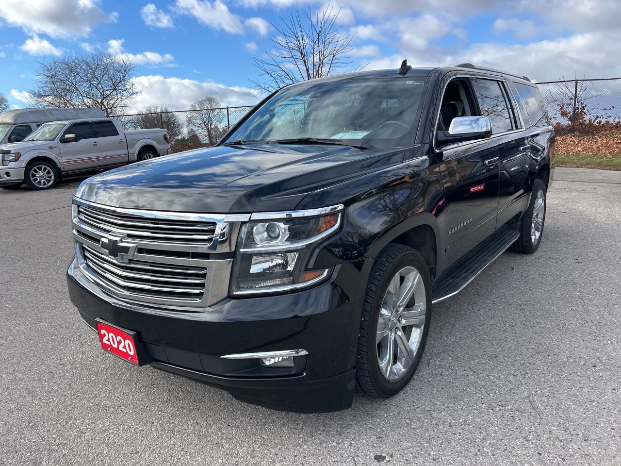 2020 Chevrolet Suburban PREMIER, HEATED/ COOLED LEATHER, SUNROOF! - Photo #2