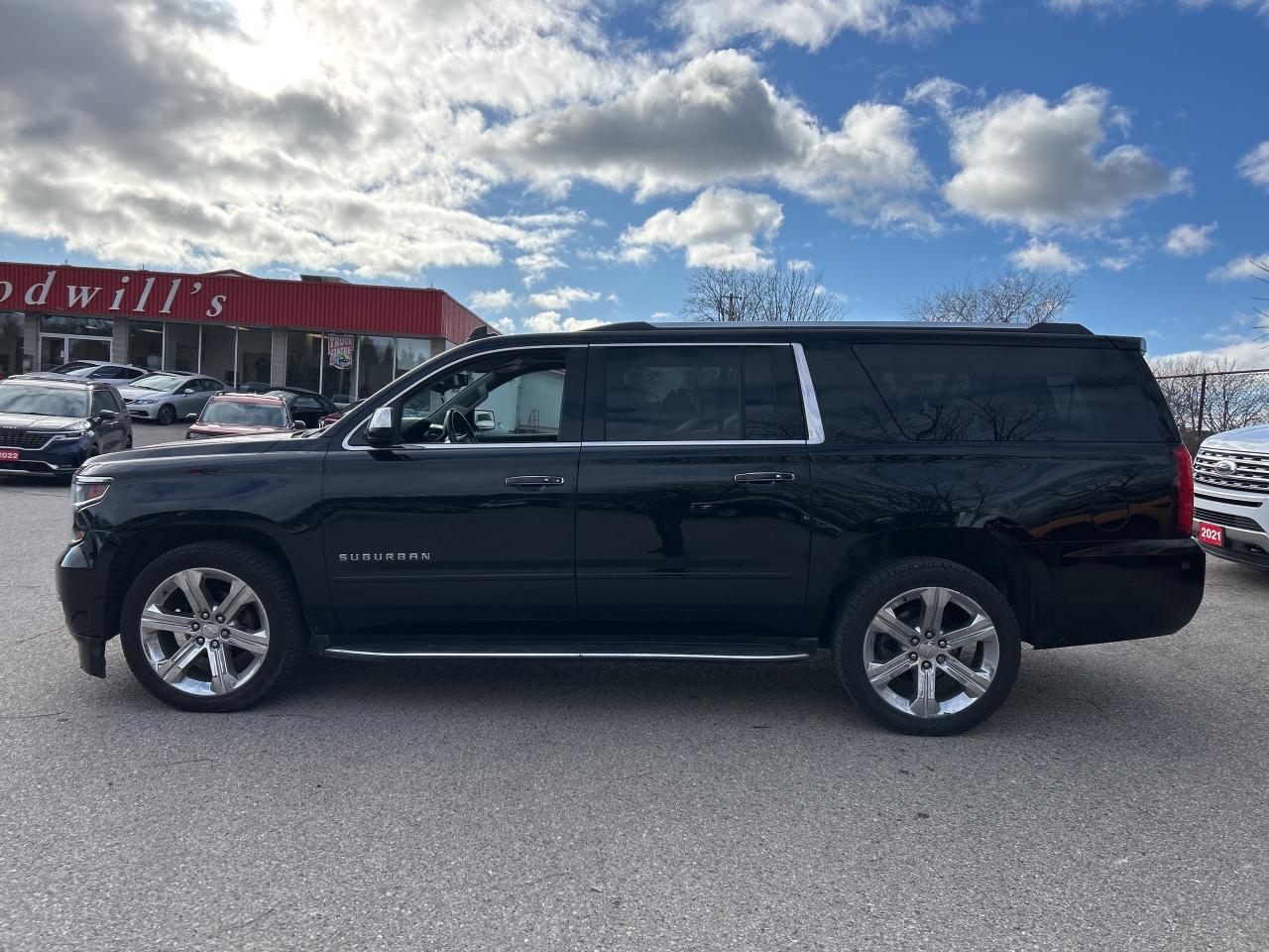 2020 Chevrolet Suburban PREMIER, HEATED/ COOLED LEATHER, SUNROOF! - Photo #9