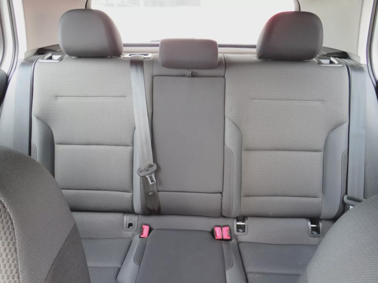 2020 Volkswagen Golf Comfortline (**CLEAN TITLE/NO ACCIDENTS**SAFETY/CERTIFIED**ALLOY RIMS**HEATED SEATS**DIGITAL TOUCHSCREEN**REVERSE CAMERA**STOP AND GO**CRUISE CONTROL**BLUETOOTH**) Photo