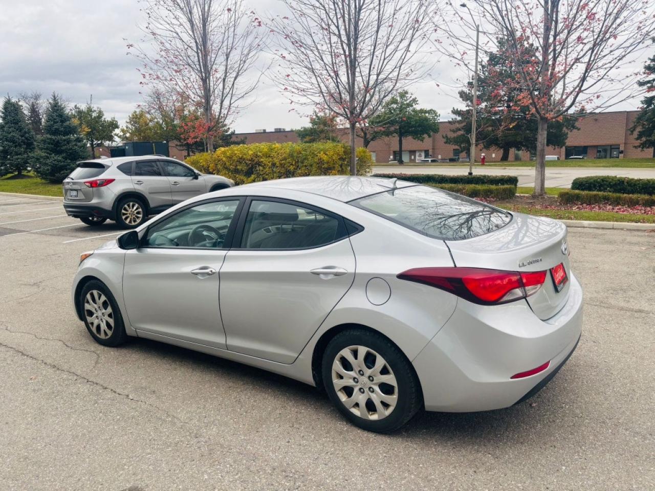 2014 Hyundai Elantra GT 5dr Hatchback Automatic GL Photo