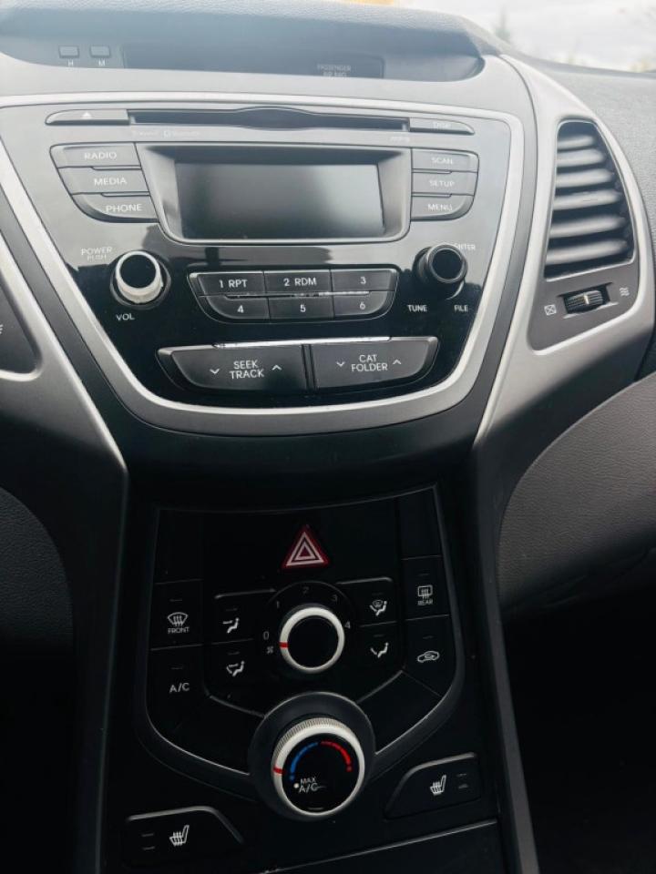 2014 Hyundai Elantra GT 5dr Hatchback Automatic GL Photo