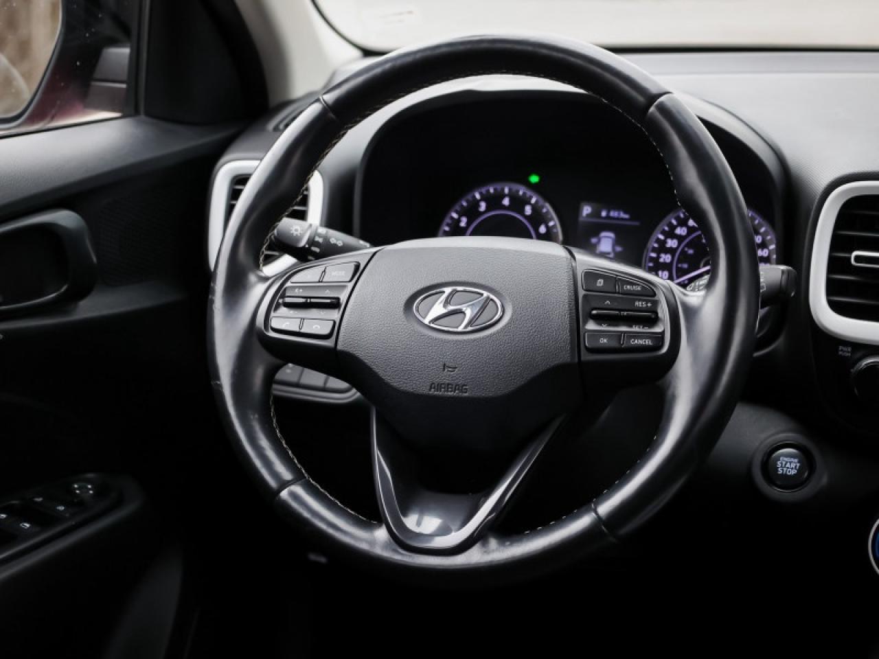 2022 Hyundai Venue Urban  - Sunroof -  Android Auto - $115 B/W Photo
