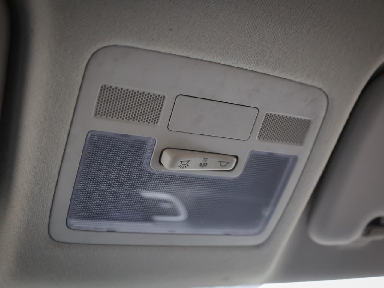 2022 Hyundai Venue Urban  - Sunroof -  Android Auto - $115 B/W Photo