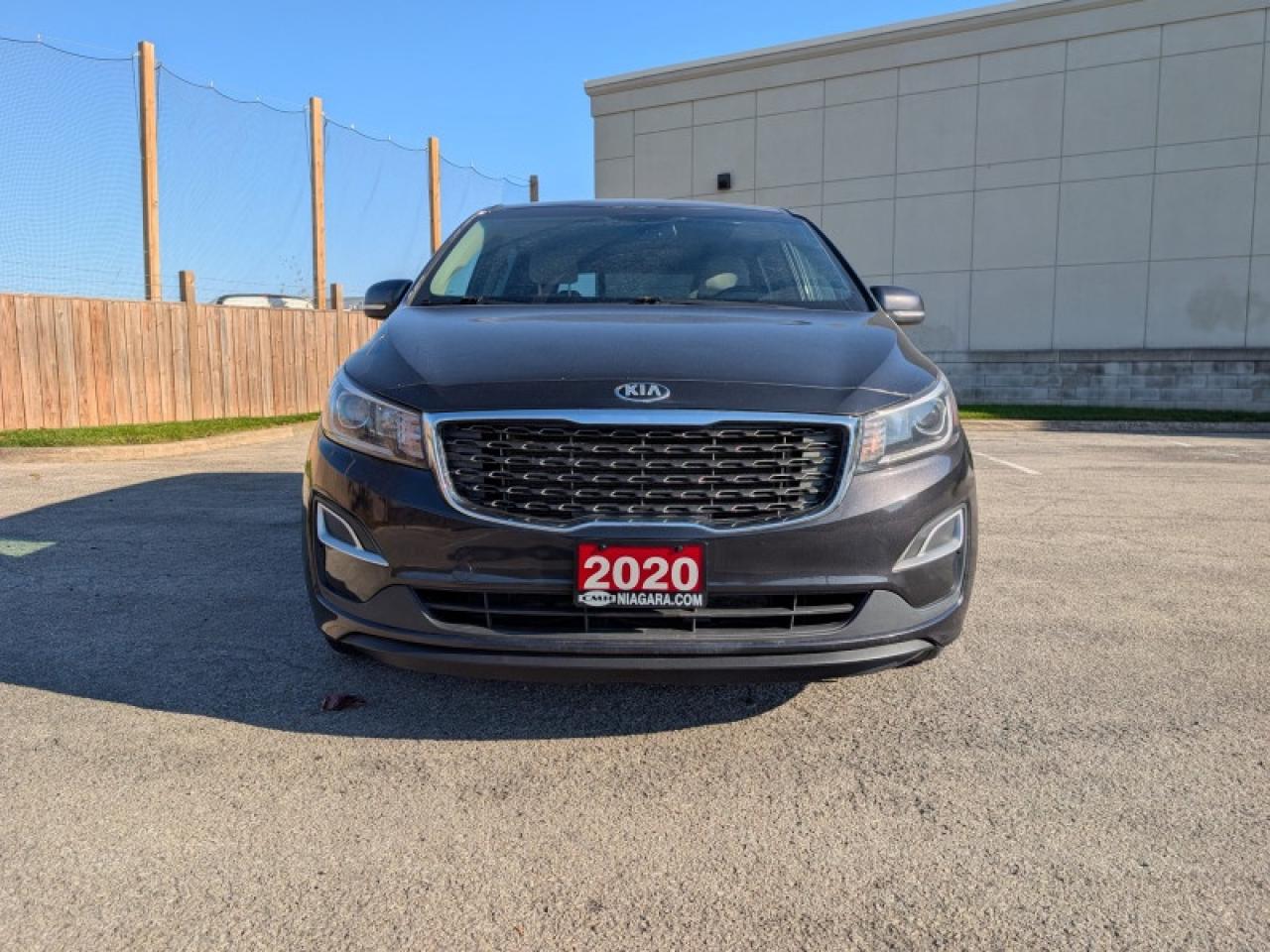 2020 Kia Sedona LX  **8 PASSENGER - PWR SLIDERS** Photo