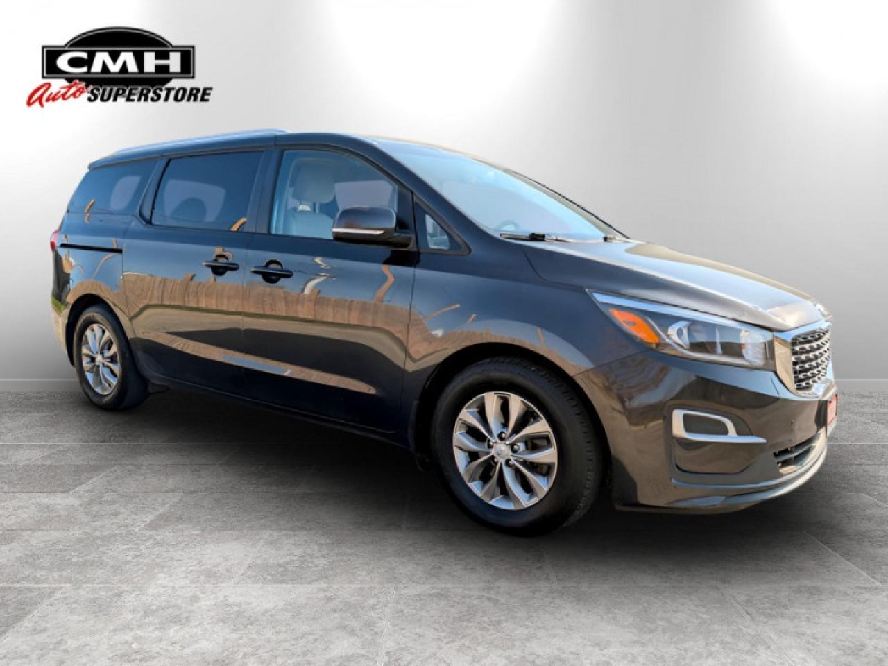 2020 Kia Sedona LX  **8 PASSENGER** Photo