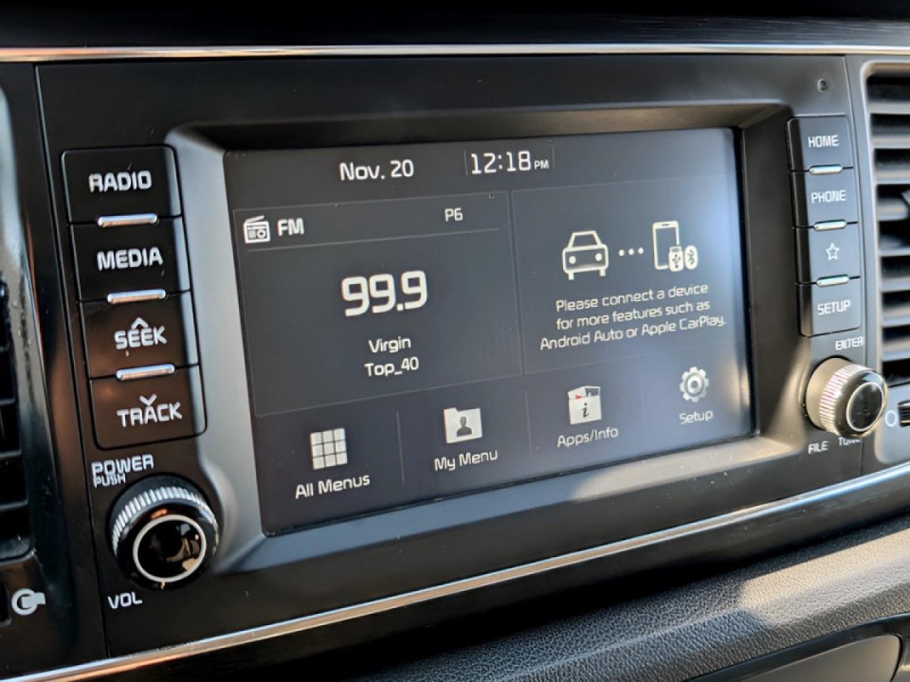 2020 Kia Sedona LX  **8 PASSENGER** Photo