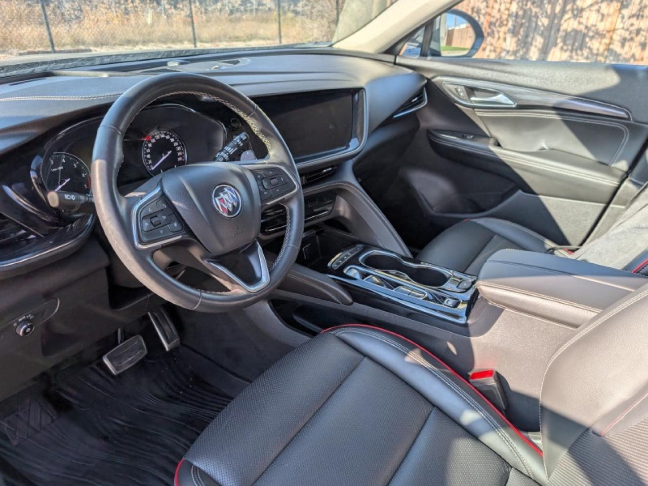 2022 Buick Envision Essence w/Sport Touring Pkg  **ROOF** Photo