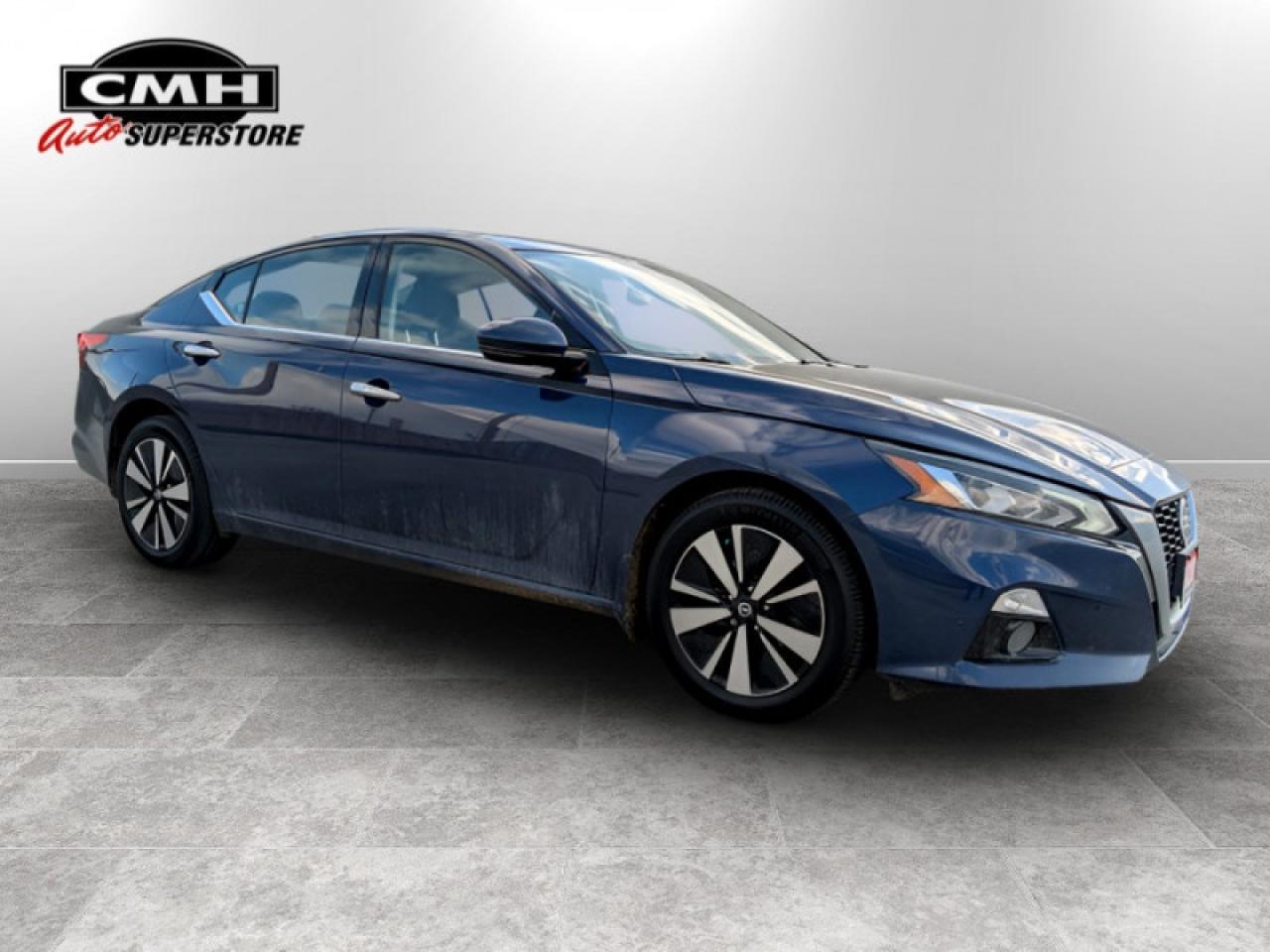 2020 Nissan Altima 2.5 SV  **AWD - 15 SERVICE RECORDS** Photo