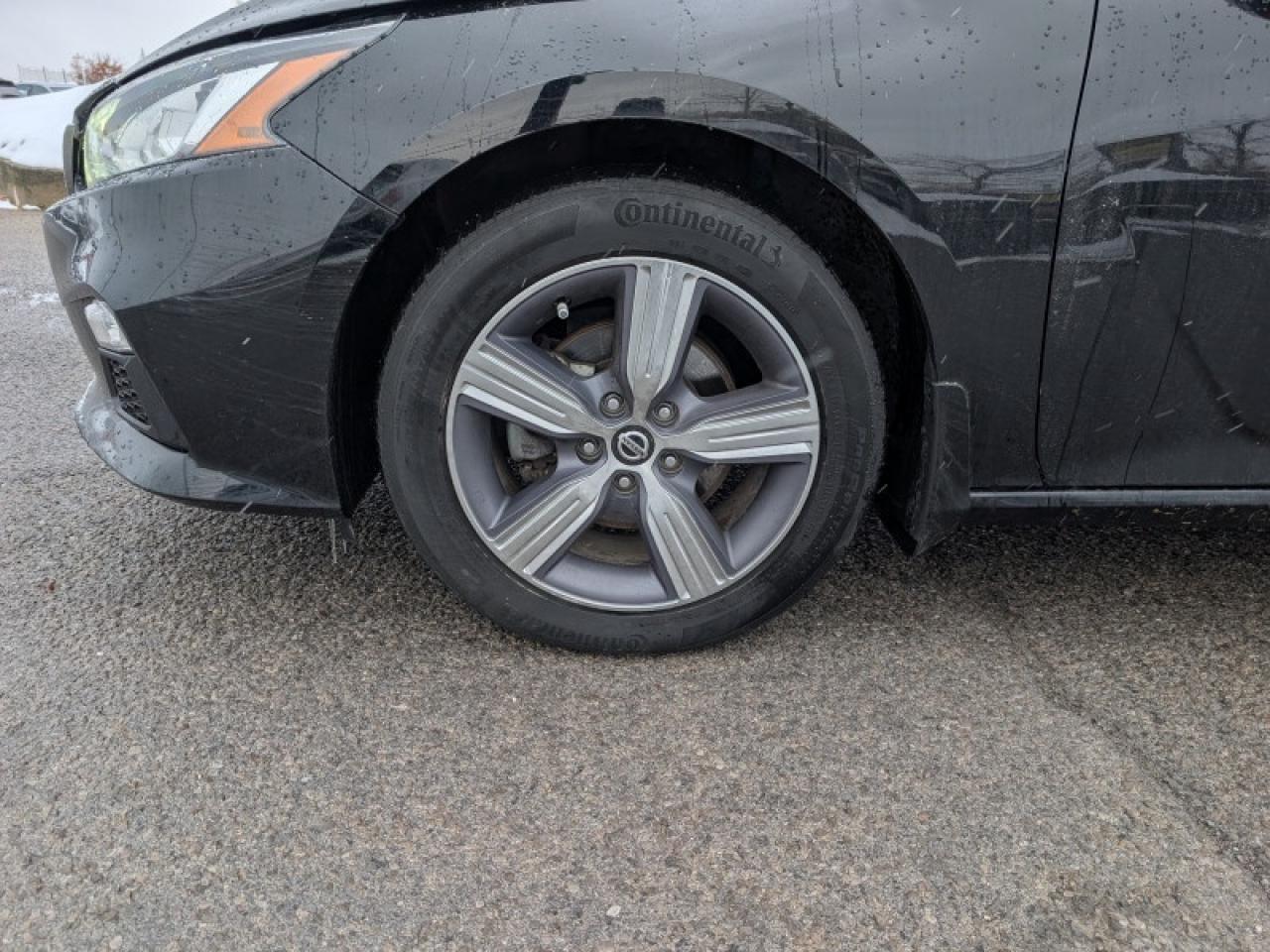 2021 Nissan Altima 2.5 SE  **16 SERVICE RECORDS** Photo