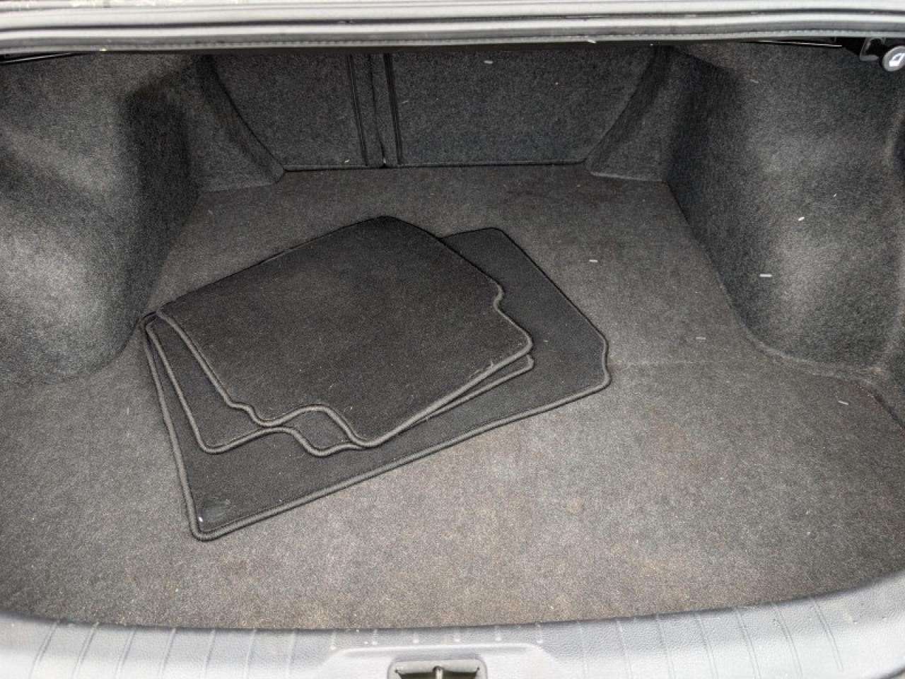 2021 Nissan Altima 2.5 SE  **16 SERVICE RECORDS** Photo