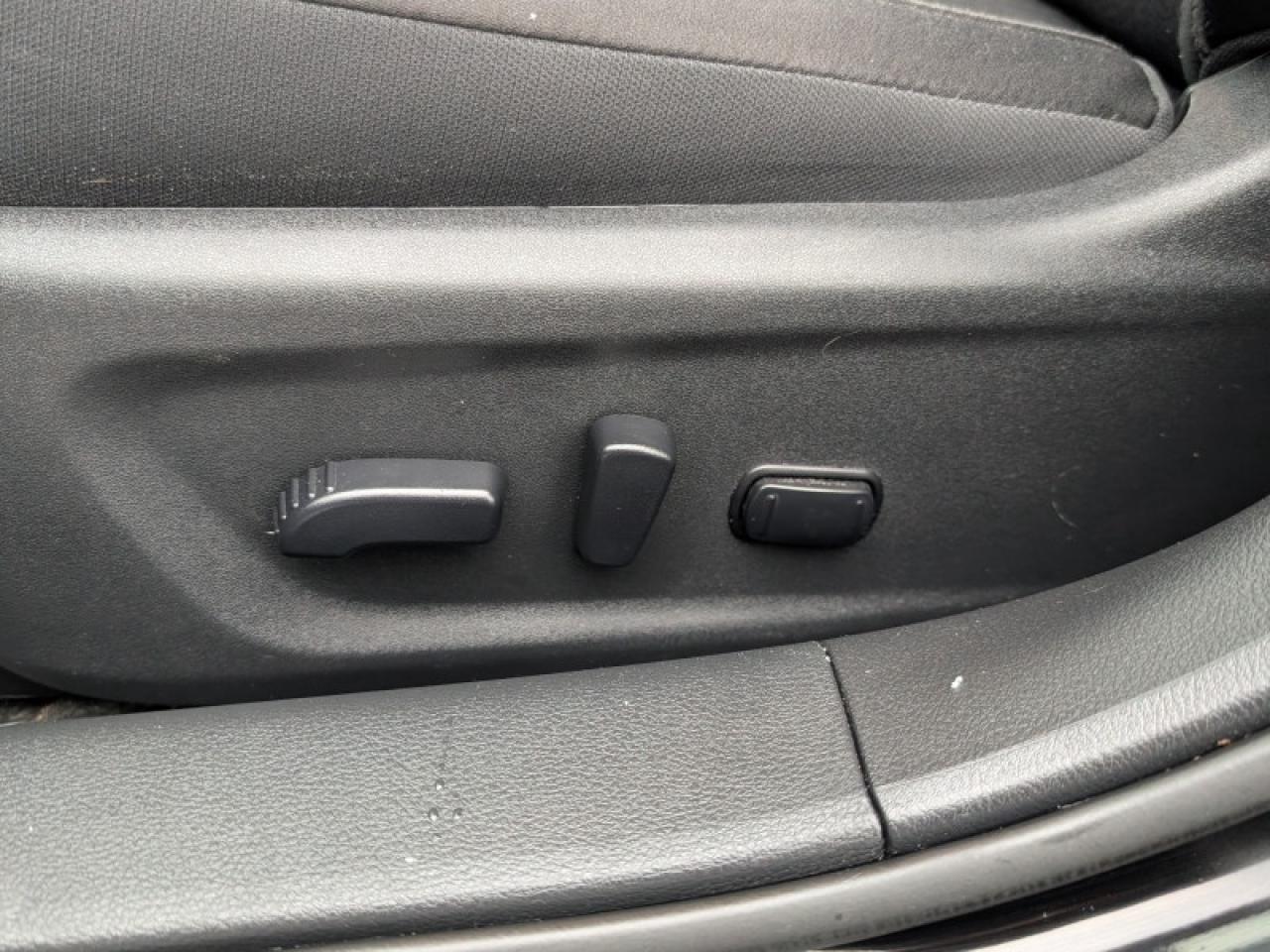 2021 Nissan Altima 2.5 SE  **16 SERVICE RECORDS** Photo